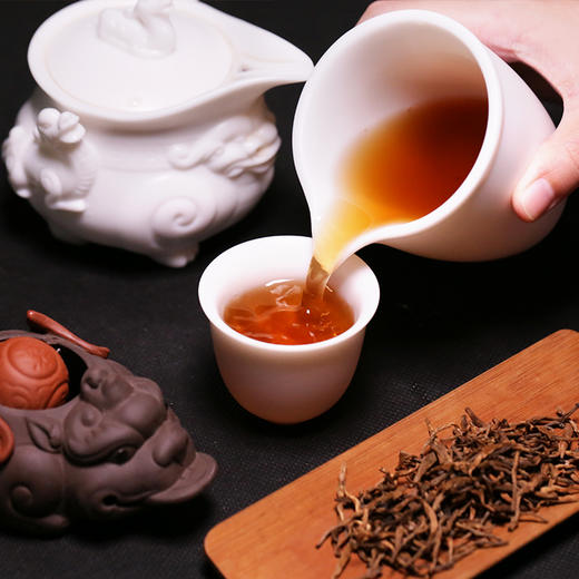 2015【茶王黄金芽】800年古树茶皇，只采头春芽尖，巅峰单芽熟茶！ 商品图4