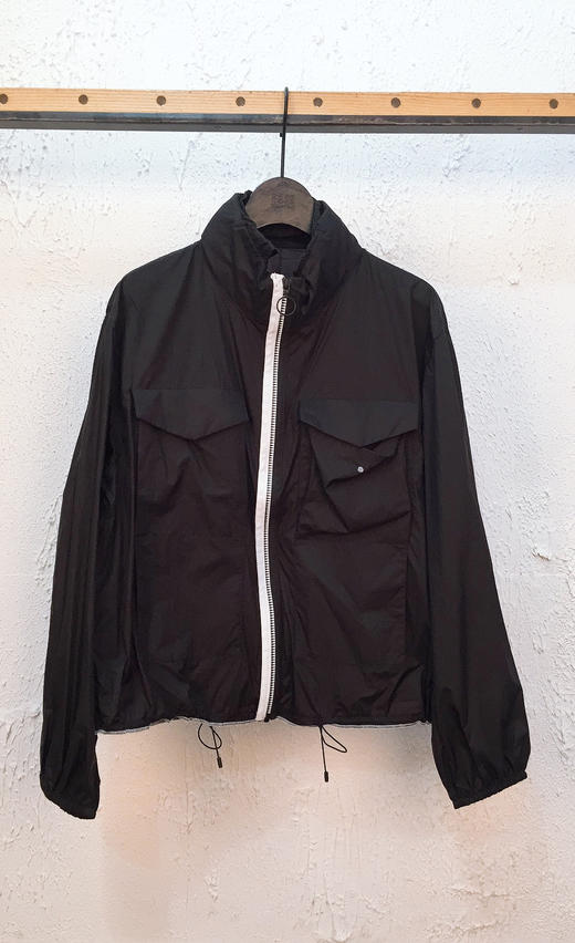 NINE WAY HOMME 95193313 门襟大齿撞色拉链密拷轻薄防晒服 商品图2