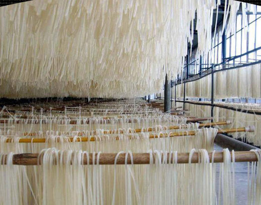 【云南扶贫】云县农家干米线500g/袋  口感爽口 久吃不腻 商品图1