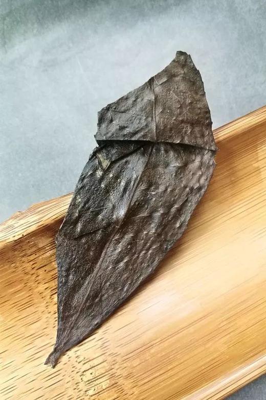 [第60期]方守龙2014年三年陈 大叶冬茶（福鼎白茶 | 荷韵甘甜） 商品图0