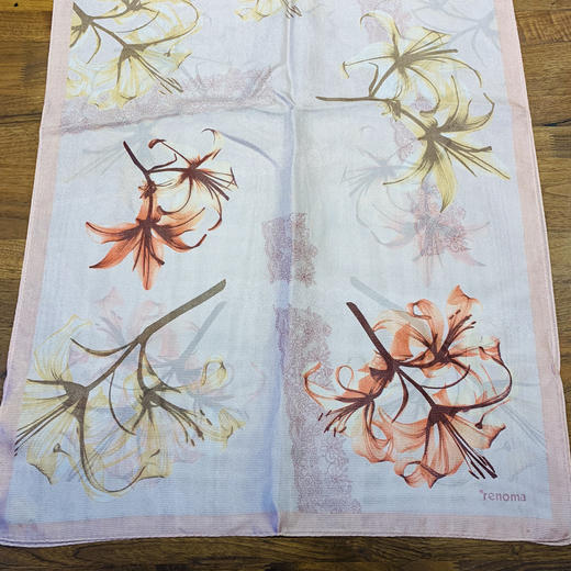 法国品牌renoma 出口韩国 桑蚕丝（网格纱）百合花时尚长巾 商品图6