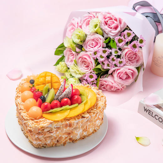 【鲜花套餐需提前1天预订】全心全意蛋糕2磅+幸福久久/初见鲜花/馨语馨愿鲜花（武汉） 商品图1