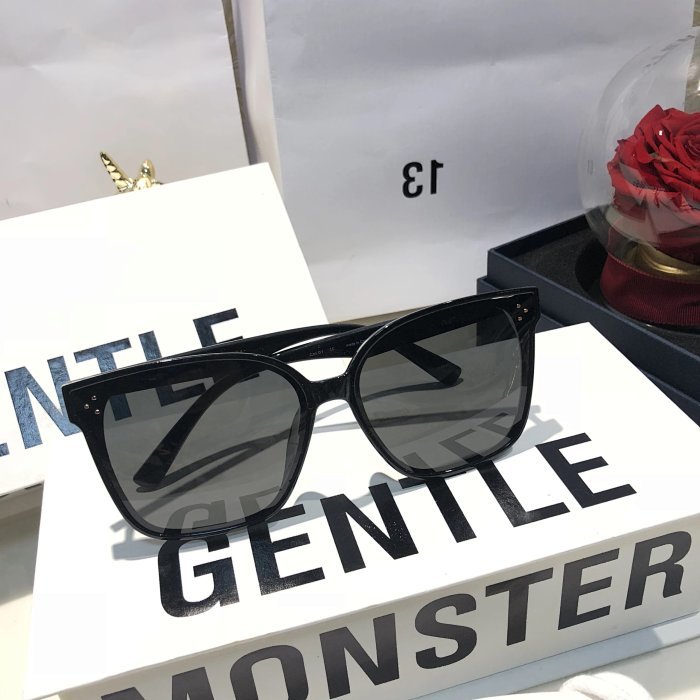 gm2020her偏光太阳镜 不怕挑花眼 选最oversize最有气场的就对了