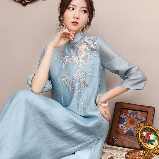 OG-99375中国民国风重工刺绣立领改良旗袍开衩连衣裙 商品图1