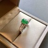冰种阳绿翡翠蛋面戒指18k白金钻石镶嵌 商品缩略图6