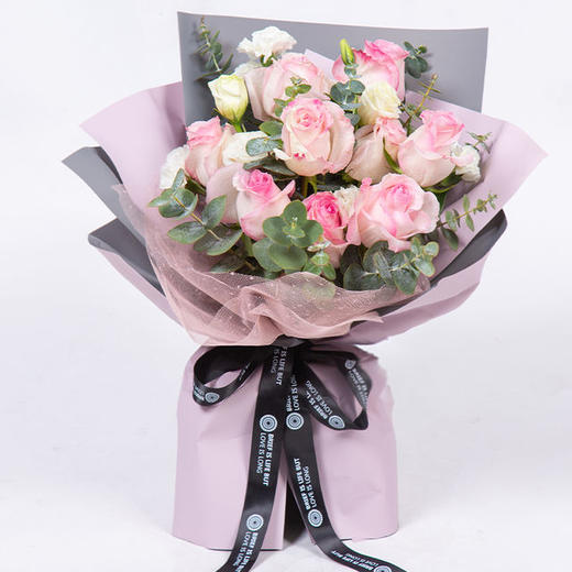 钟情你   11支糖果色玫瑰，桔梗，尤加利搭配（1931） 商品图0