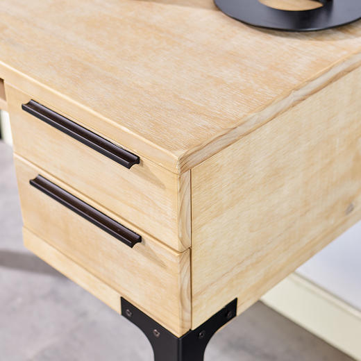 喜梦宝实木书桌北欧简约轻工业风1.2米写字桌卧室置物桌黑铁艺脚 商品图4