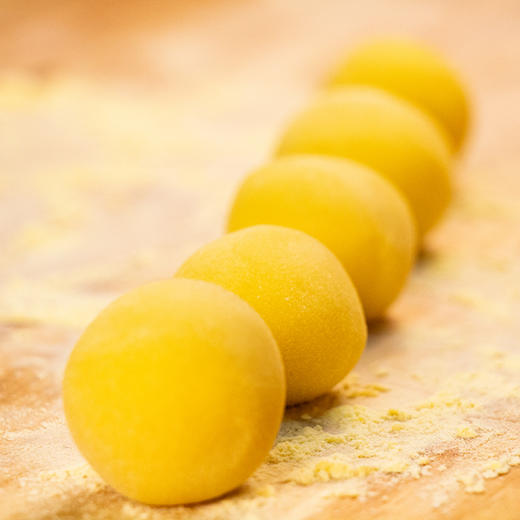 社区团购 凤归巢 玉米高筋粉900g*2袋 商品图1