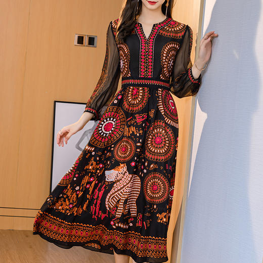 NYT-016新款时尚V领真丝连衣裙气质印花桑蚕丝打底裙 商品图0