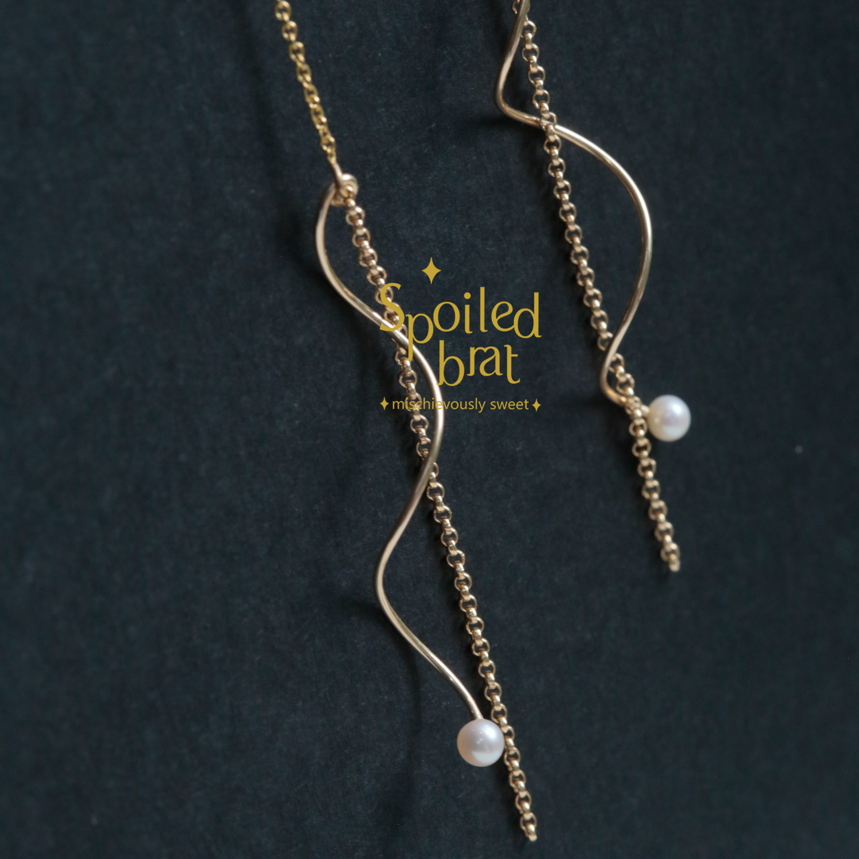 spoiledbrat jewelry珍珠螺旋耳线