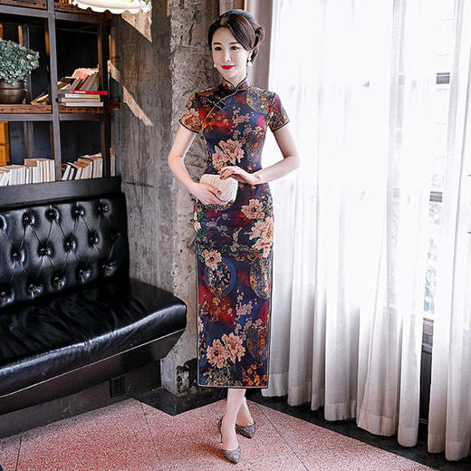 WXG-20A6优雅桑蚕丝复古改良高端大气旗袍 商品图1