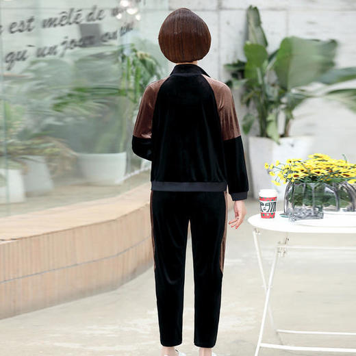 YCE-2016春季大码运动装金丝绒两件套 商品图3