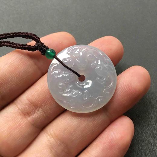 糯冰种翡翠双龙玉扣 商品图6