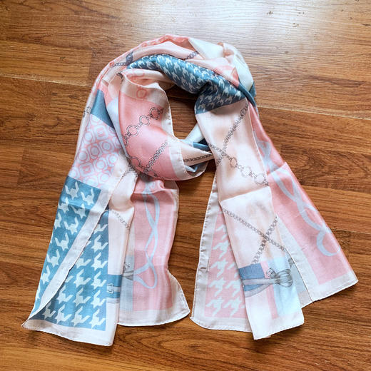 法国品牌renoma 出口韩国 桑蚕丝（网格纱）时尚长巾 商品图0