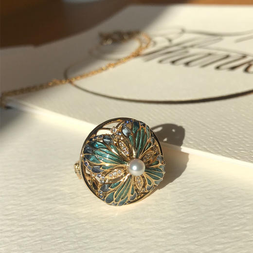 「天堂的微光」珍珠珐琅旋转18K金戒指【定制】 商品图1