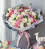 爱你的微笑    白雪山玫瑰13枝、粉色洋桔梗5枝、尤加利10枝、粉色紫罗兰5枝（1960） 商品缩略图0