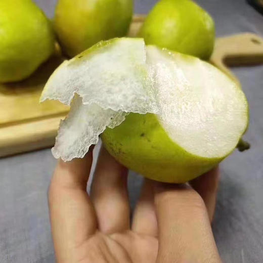 新疆库尔勒香梨5斤装 汁多渣少 商品图5