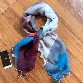 ield品牌 出口韩国 桑蚕丝（雪纺）时尚印花卷边方巾