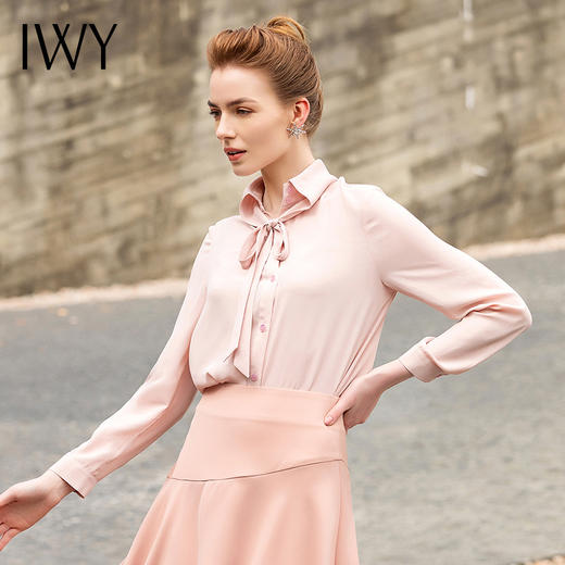 IWY/粉色气质衬衫201018B1 商品图1