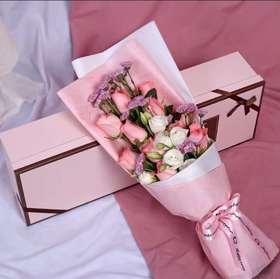 爱的誓言      11支粉玫瑰，桔梗，勿忘我搭配，50cm礼盒（1846）