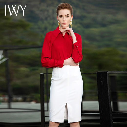 IWY/红色衬衫白色半裙直筒裙201059BS1 商品图1