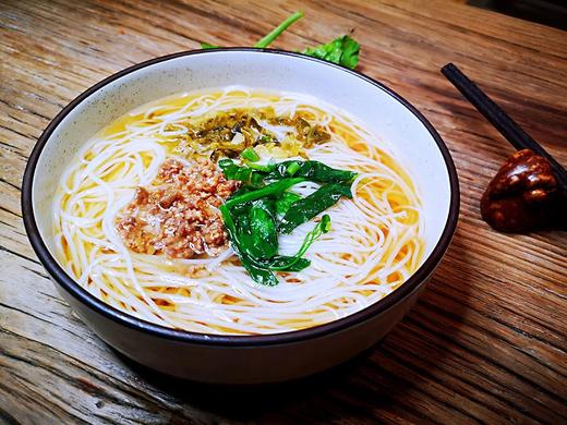 【5人份 优选酸菜臊子米线】米线1kg+酸菜250g+臊子250g 家庭5人份 商品图0