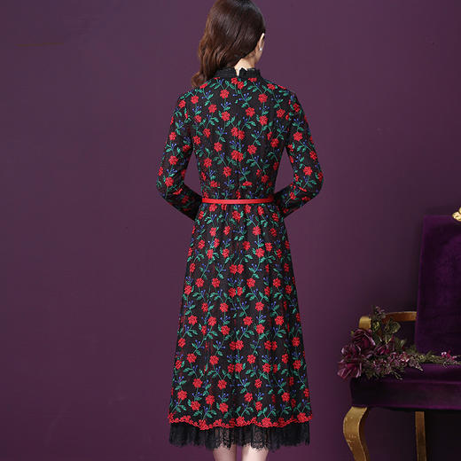 WXY-8602新款韩版蕾丝拼接法式复古刺绣内搭中长裙子 商品图2