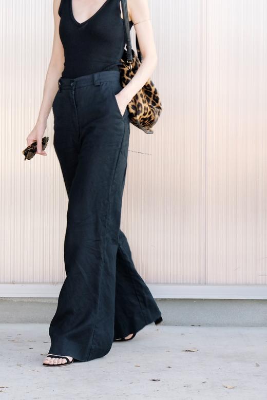 TOTEME   米白/黑色/橘色NICE V领螺旋针织背心 商品图1