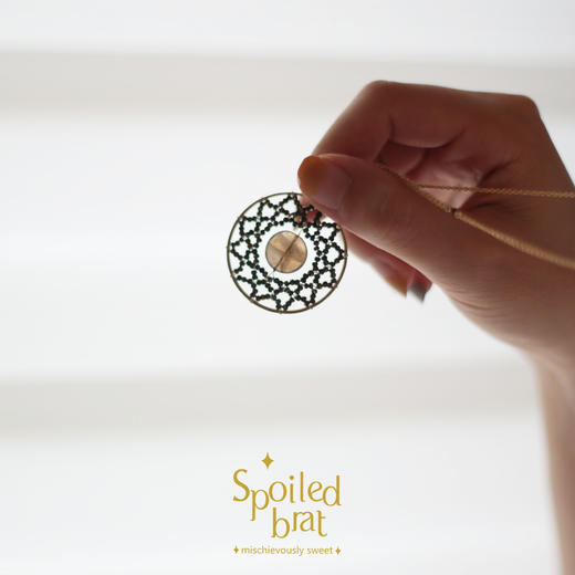 spoiledbrat jewelry捕梦网系列圆型斜长石尖晶石项链 商品图1