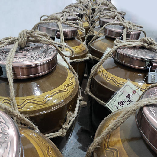 53度芝麻香型大坛老酒 25kg/坛 商品图3