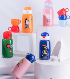 新品熊本士牛皮套儿童保温杯带吸管二用男女孩学生水杯子宝宝316不锈钢水壶XBS