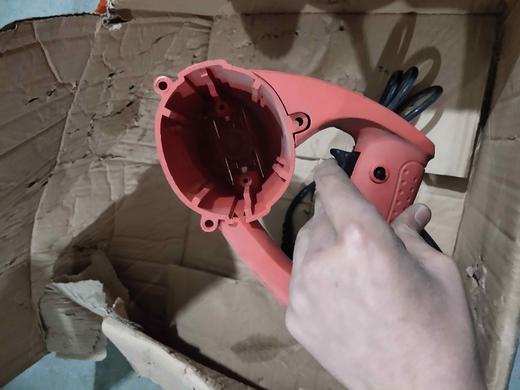 【货号04164】工厂装机处理云石机机。带开关电线，碳刷架。6元一套。 商品图3