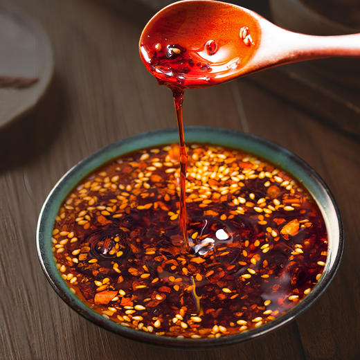 臻鲜 红油辣子230g/瓶 油泼辣子 四川辣椒酱 红油香辣酱调味料