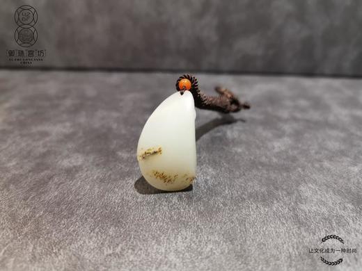 【御珠宫坊】羊脂白玉子料花鸟挂件 商品图1