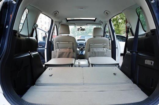 【特价月租-北京】马自达5（进口） 2.0自动豪华型 商品图6