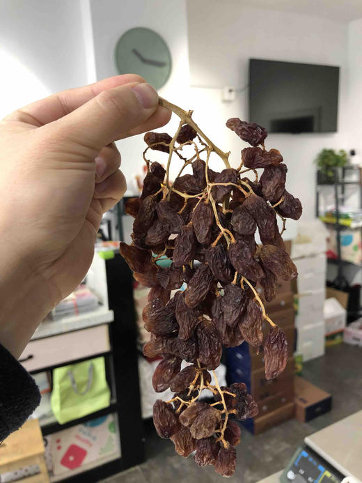澳洲树上自然风干葡萄干外干内湿非常好吃
