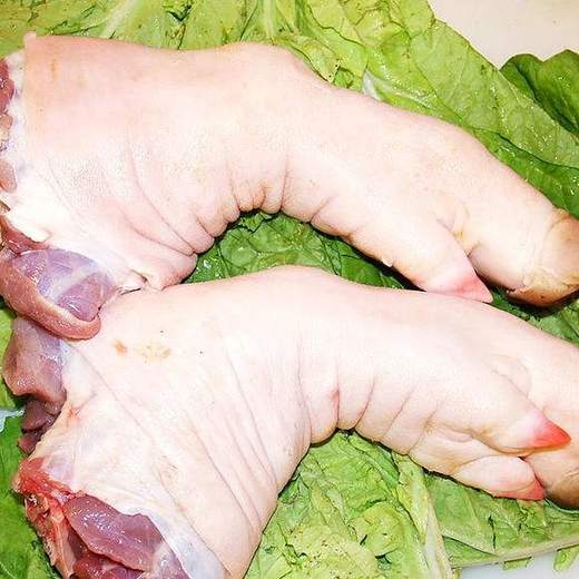 黑毛土猪黑土猪猪前爪700g份左右