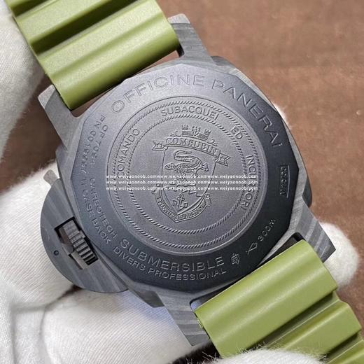PANERAI沛na海SUBMERSIBLE系列自动机械潜水腕表 PAM00961 PAM961 VS961 961 CARBOTECH碳纤维表壳 潜水倒计时表圈 蓝宝石镜面 商品图1