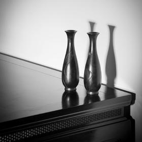 「小叶紫檀」浅雕莲蓬观音瓶