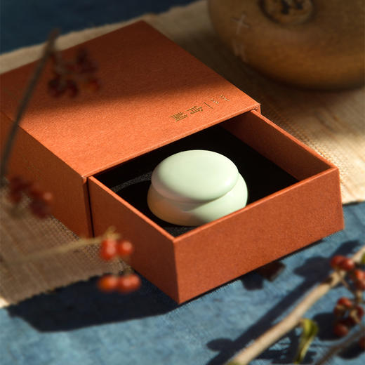 为你读诗古法手工香膏掬一捧宋人风雅凝炼一抹东方香调