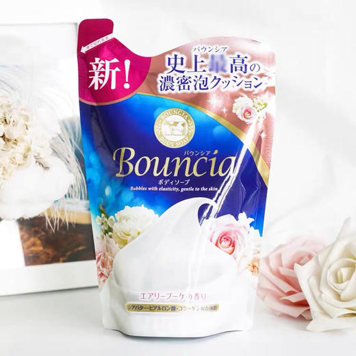 【泡沫可以托起一部手机】日本COW牛牌花香沐浴露 滋润清洁保湿 500ml 商品图3