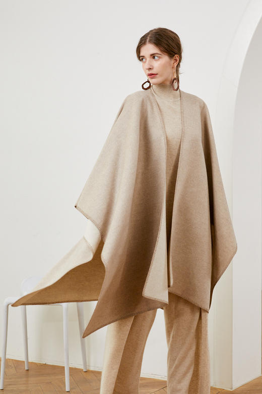 双面羊绒锁边披肩sjn19p502b