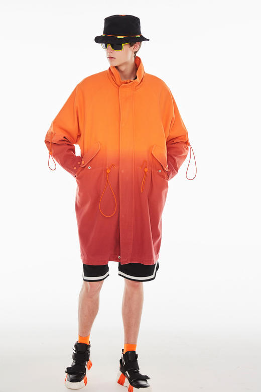 DEC BH95237582 时尚潮流渐变长款风衣 商品图0