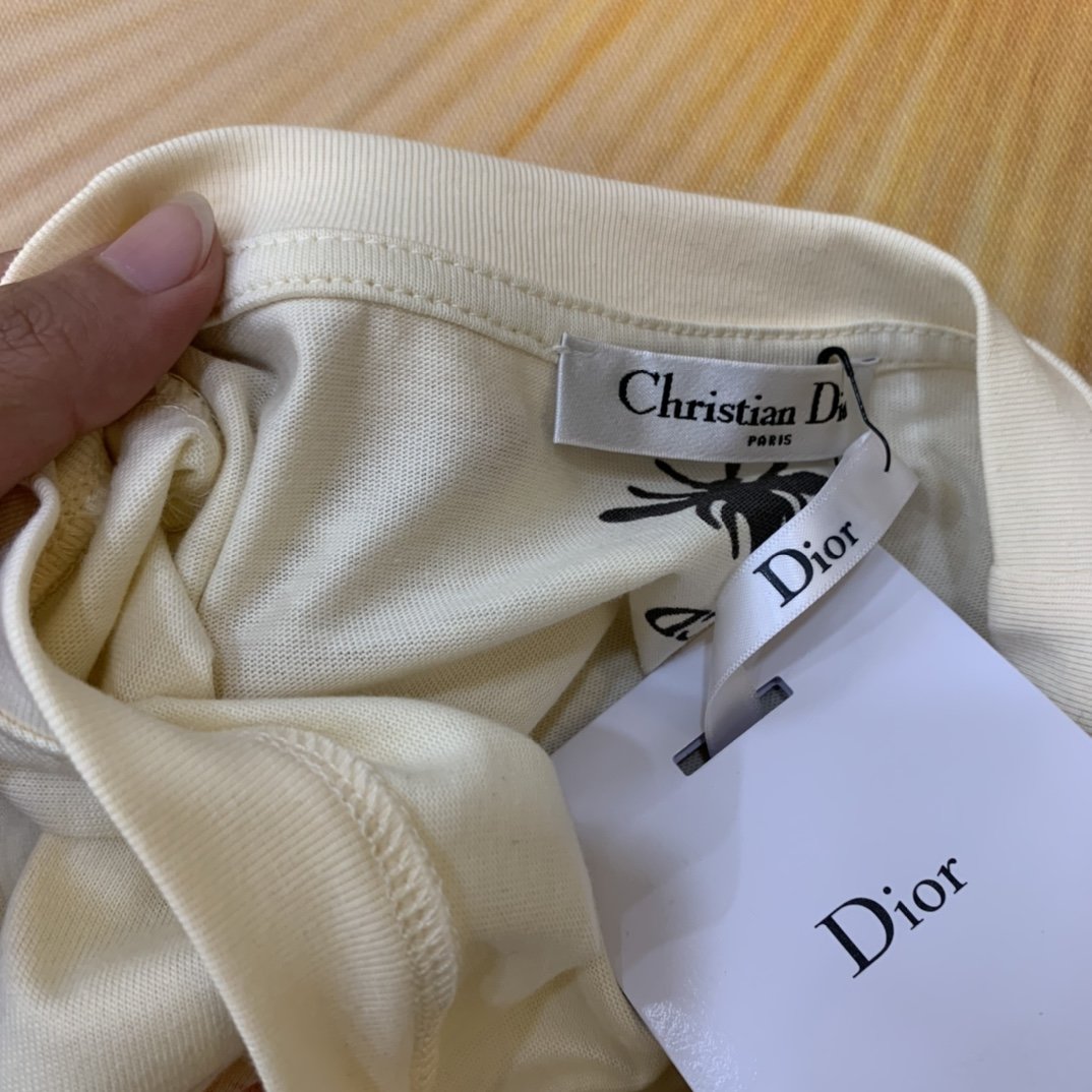 diorbaby同款爱心t