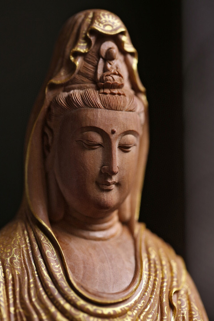 开学季老山檀观音雕件219