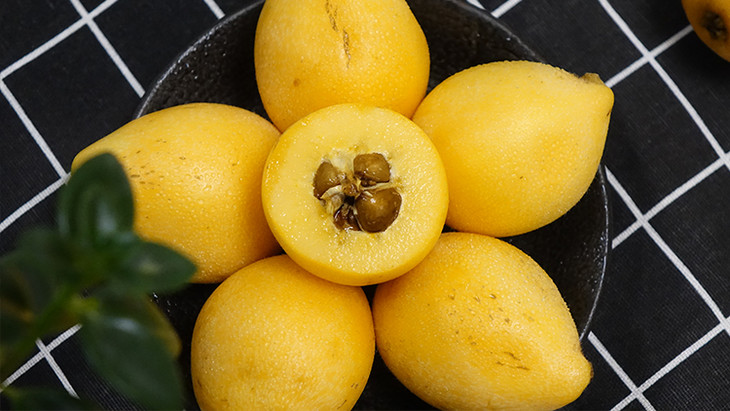 福建大钟枇杷 新鲜上市 皮薄肉厚 滑嫩多汁