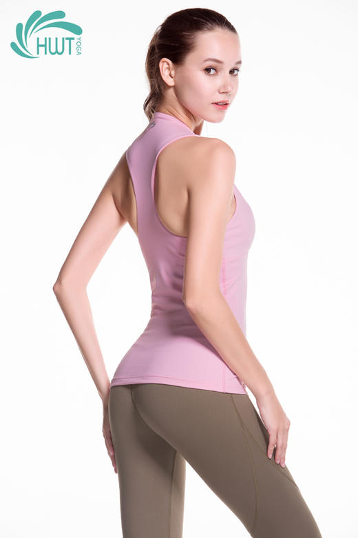《特价清仓 不退换》HWT小立领气质瑜伽背心  跑步上衣 体形上衣浅桃红   夏季瑜伽服 商品图1