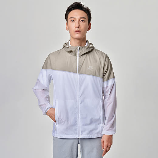 【春节不打烊，正常发货】PELLIOT伯希和 男士新款衣 外套皮肤风衣遮阳服装 11021215 商品图0