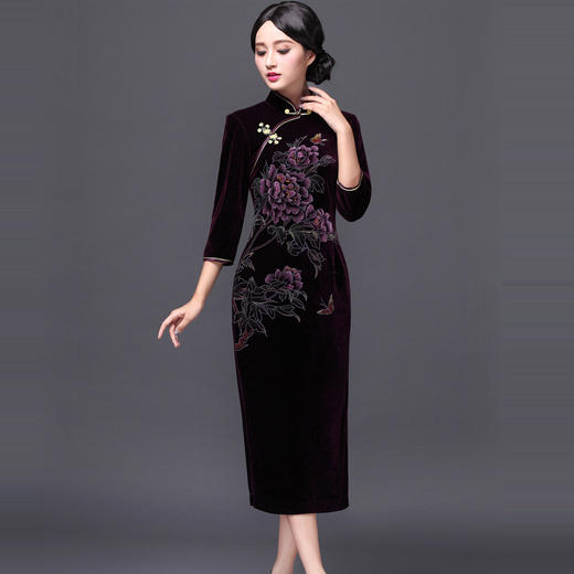 DNS-A15814新款中长款改良手绘丝绒旗袍 商品图1