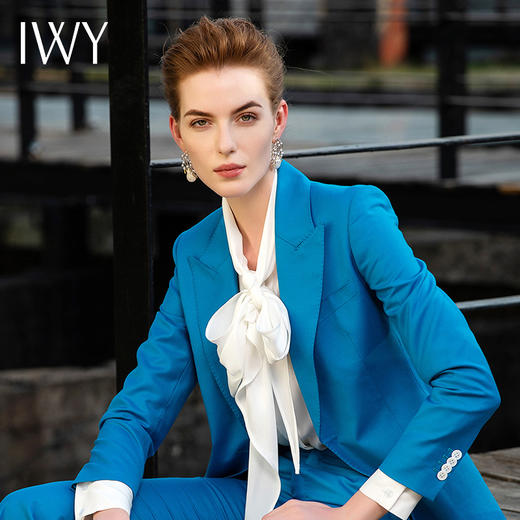 2020年春季新款优雅蓝色时尚西服衬衫套装201014C1+201014P3+201050B1 商品图8